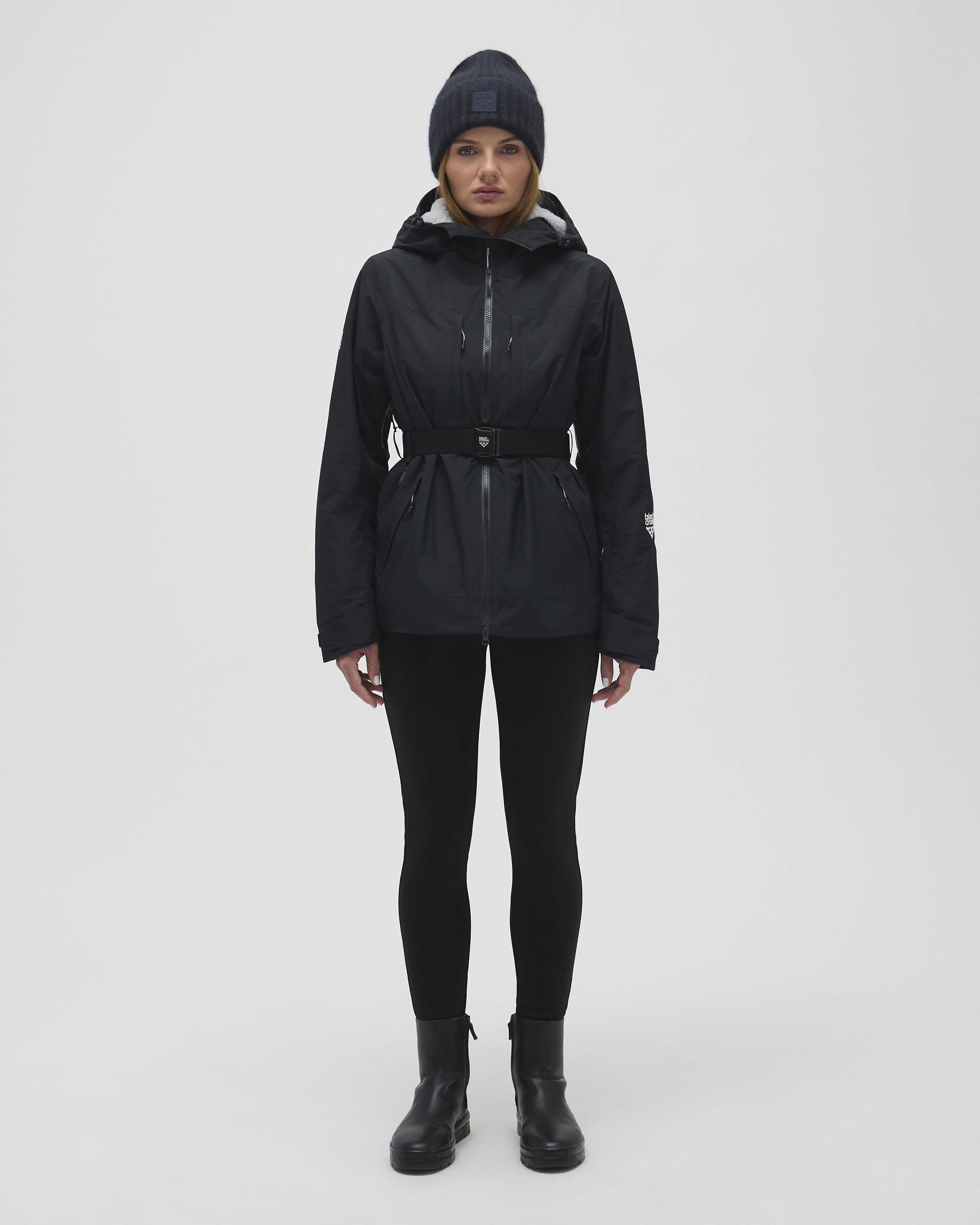 ポーカーズ　ROLD SKOV NEW WEST JACKET BLACK Women's Stratus Insulator 2L Ski Jacket – blackcrows