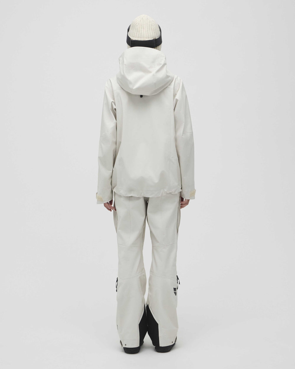 white ski gear Women's Crista 3L Ski Jacket L / Off-White