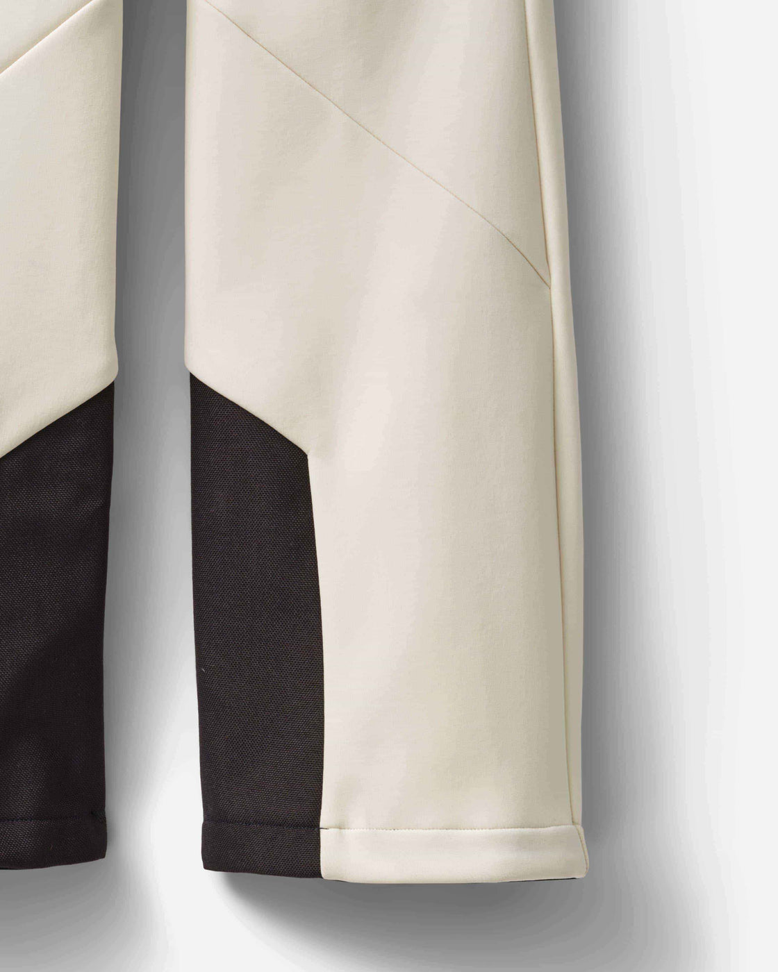 Women's Stratus Softshell Bib Ski Pant